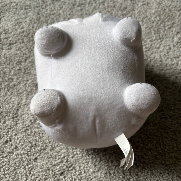 L.O.L. Surprise! Plush Hamster Toy in White and Tan - Picture 5 of 5